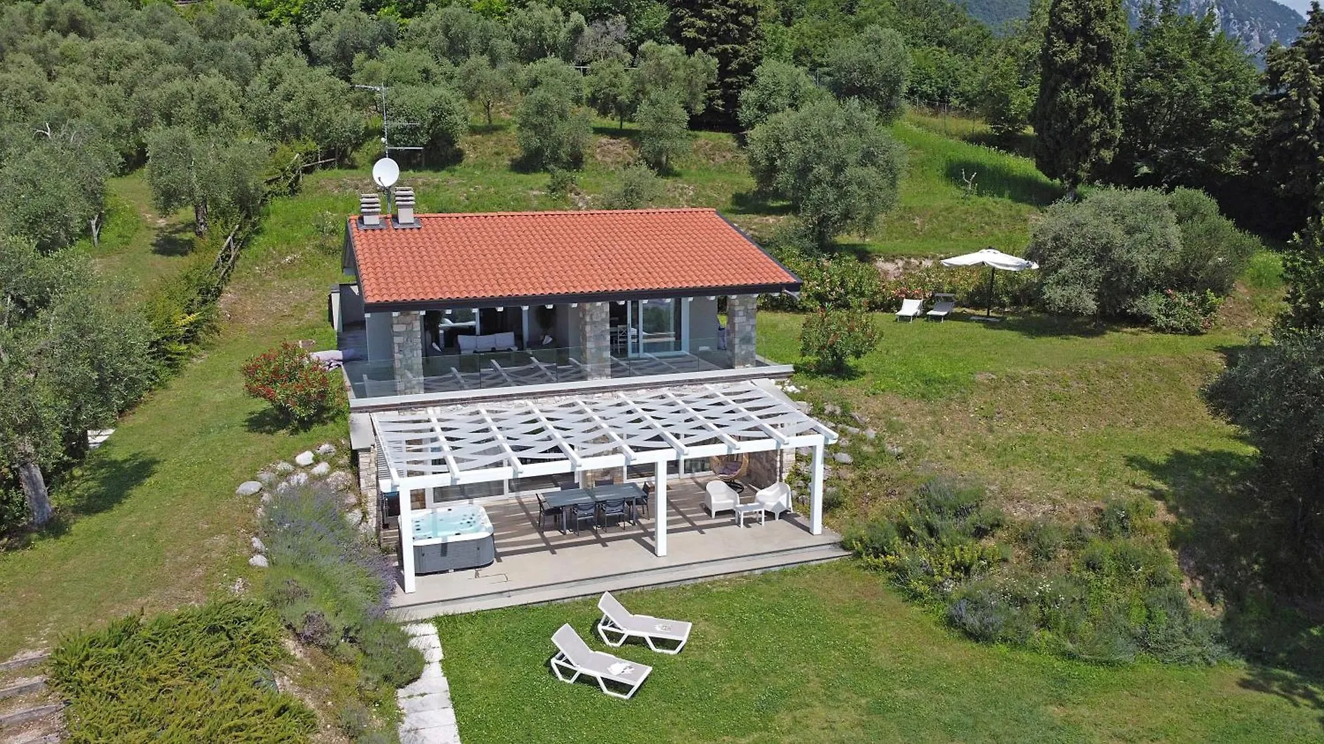 Villa Tenuta La Preferita Toscolano Maderno Italy