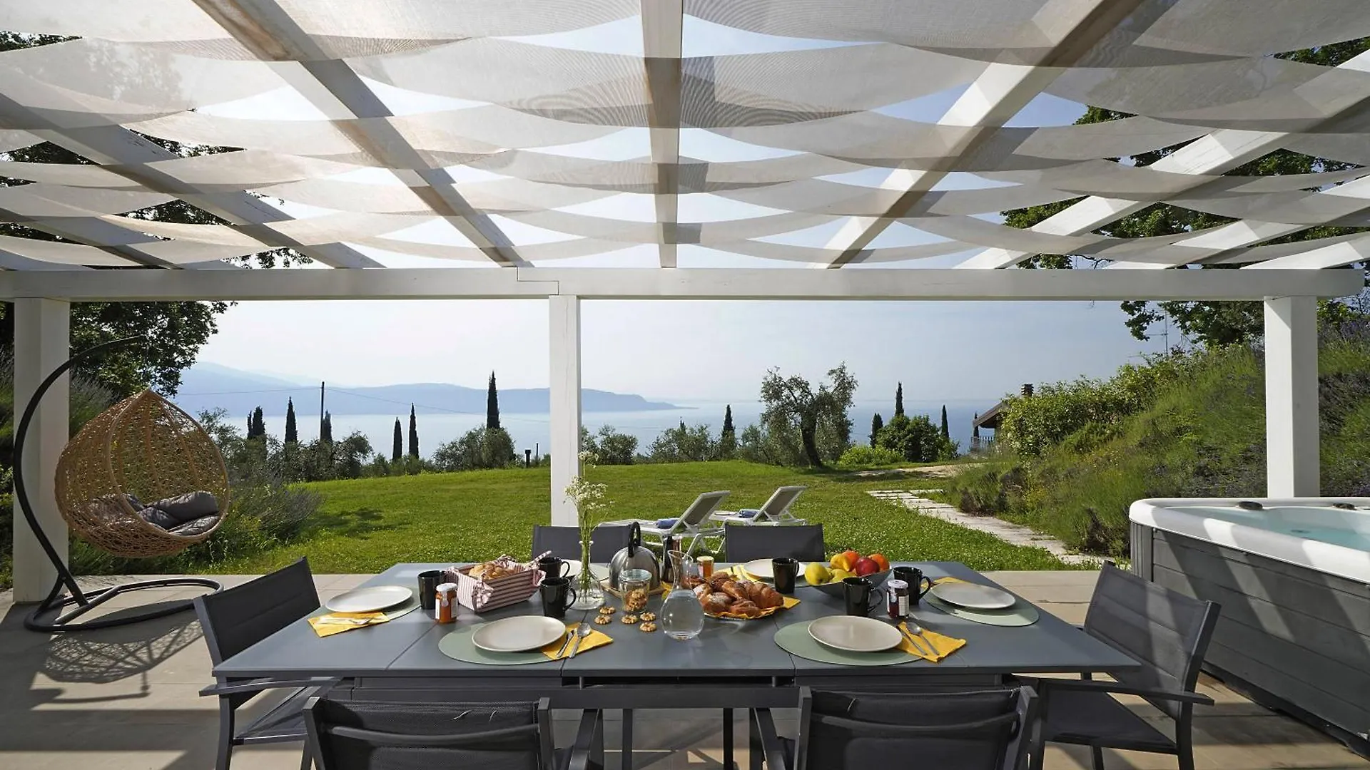Villa Tenuta La Preferita Toscolano Maderno Italy